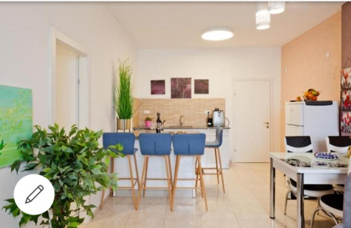 Apartament Bat Yam On The Beach Zewnętrze zdjęcie