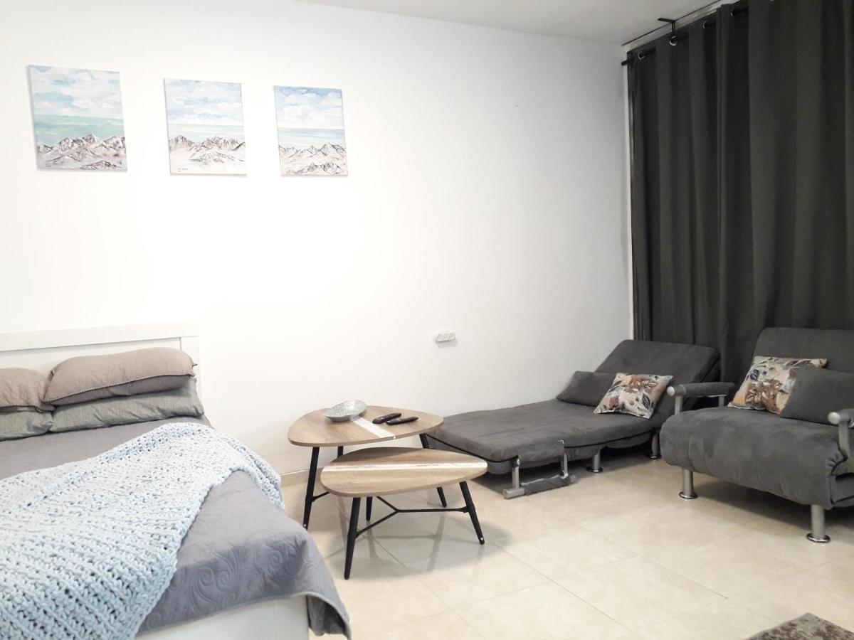 Apartament Bat Yam On The Beach Zewnętrze zdjęcie
