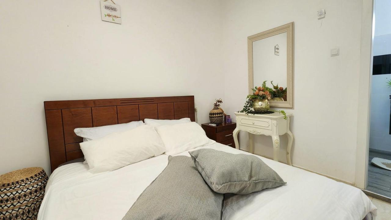 Apartament Bat Yam On The Beach Zewnętrze zdjęcie