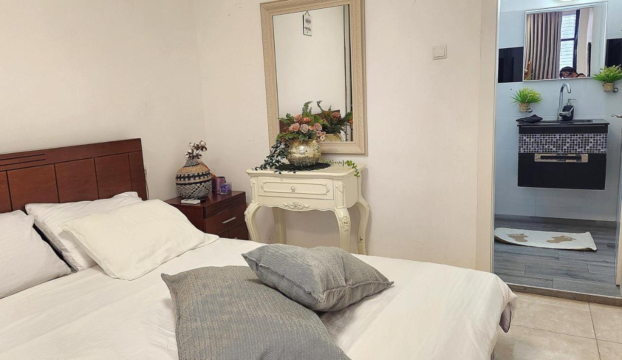 Apartament Bat Yam On The Beach Zewnętrze zdjęcie